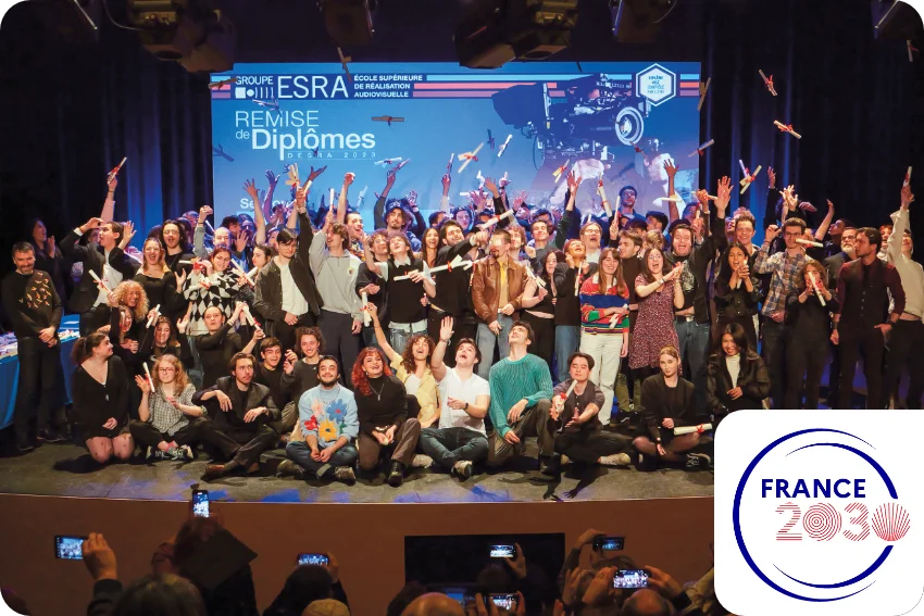 Photo élèves ESRA logo lauréate France 2030